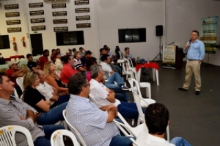 A análise foi apresentada pelo engenheiro agrônomo e analista financeiro, Fernando Muraro, durante o Circuito Aprosoja, em Sidrolândia. (Foto: Reprodução/Internet)