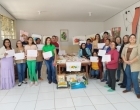 17 mulheres se qualificam em Curso de Pintura em Tecidos em Costa Rica