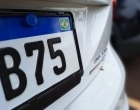 Junho é mês de licenciar veículos com placas terminadas em 4 e 5