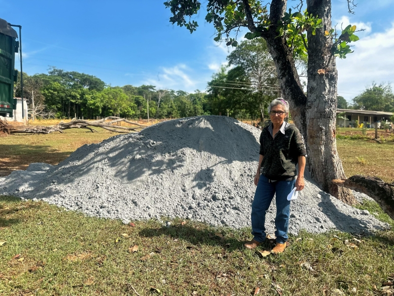 Costa Rica fortalece agricultura familiar com entrega de calcário