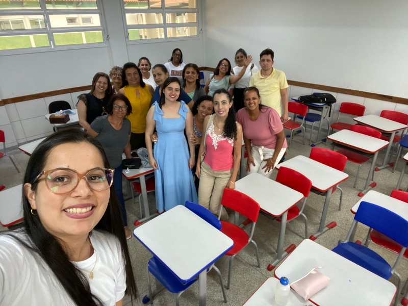 Educação de Brasilândia promove formação com professores